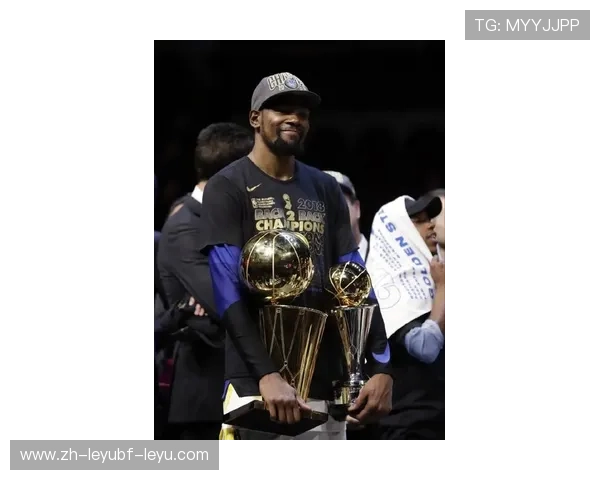 凯文·杜兰特在2023年选秀大会前讨论中曾被预测为未来MVP